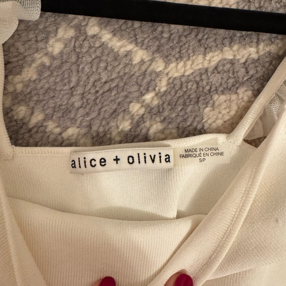 Alice and Olivia flutter sleeve tank - Picture 3 of 3